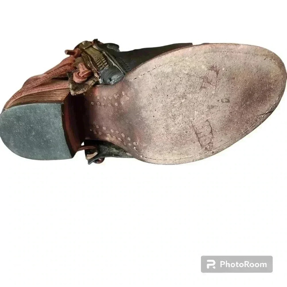 Freebird by Steven Shoes Crue Leather and Suede Bootie Red Black Size 6 - Picture 4 of 13